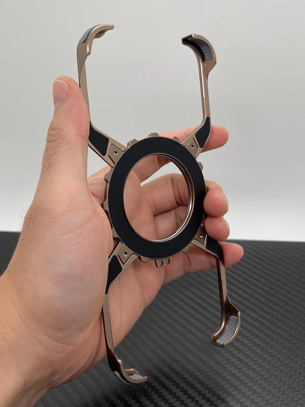 Coque Métal "SCORPION" pour IPhone